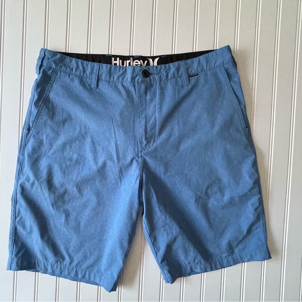 Hurley light blue flat front shorts like new condition
